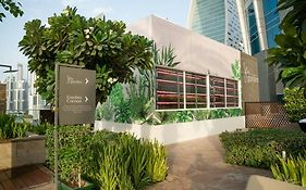 Jw Marriott Marquis Hotel  5*